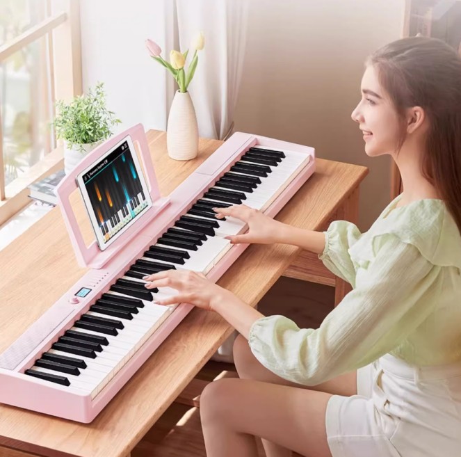 高颜值智能钢琴新宠，特伦斯V30 Pro折叠琴出圈了！